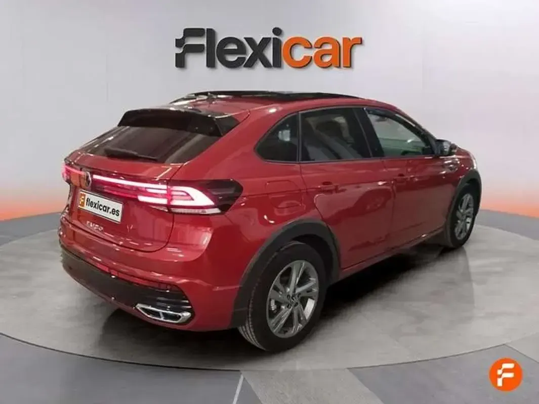 Usado VW Taigo R-line 150 CV (110 kW) 2023 Rojo SUV