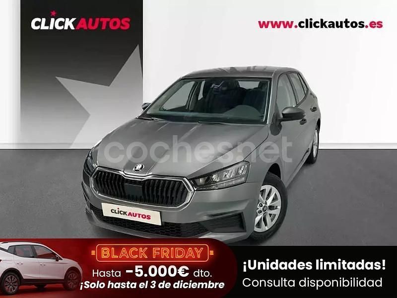 Gris Usado 2025 Skoda Fabia Essence Utilitario | 16.800 € (Precio justo) - Imagen 1/4