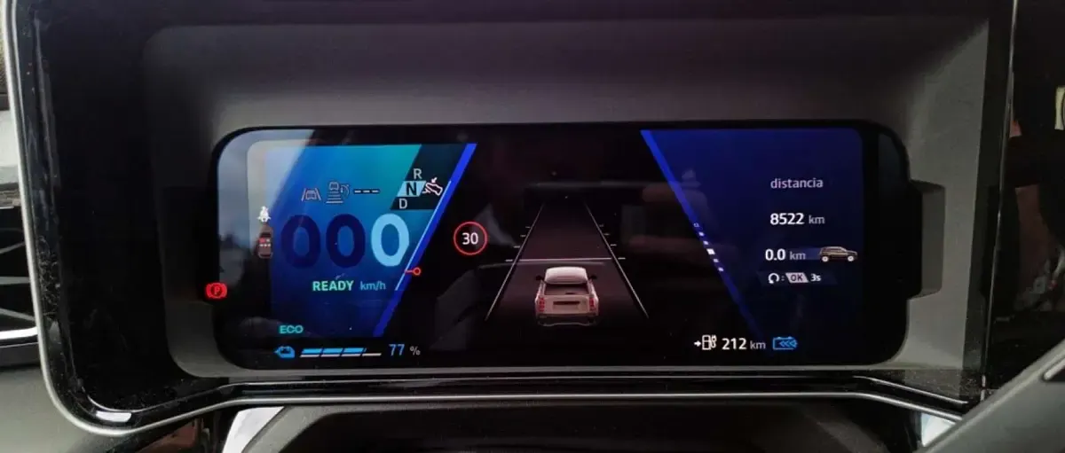 Usado Renault 4 E-Tech Iconic 110 kW (150 CV) 2025 Blanco SUV