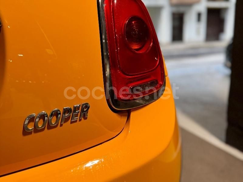 Usado Mini Cooper 122 CV (89 kW) 2014 Naranja Utilitario