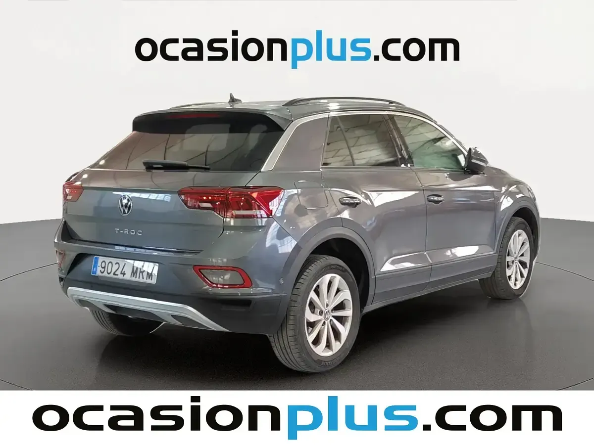 Usado VW T-Roc Life 110 CV (80 kW) 2024 Gris SUV