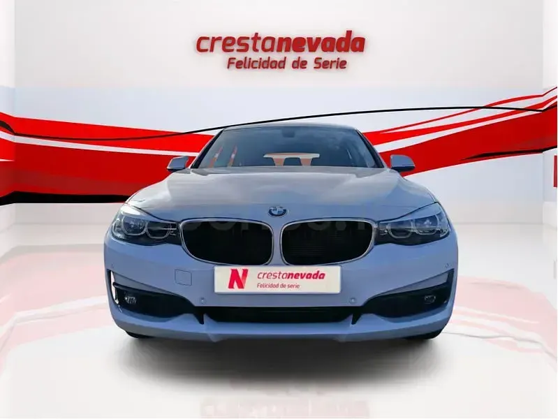 Käytetty BMW 318 Gran Turismo Comfort Edition 150 HP (110 kW) 2019 Valkoinen Sedan