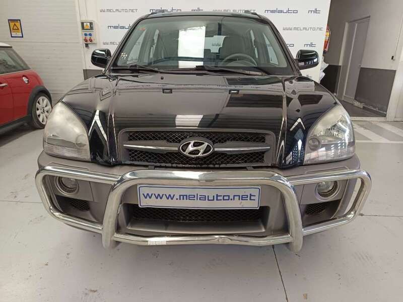 Negro Usado 2005 Hyundai Tucson Comfort SUV | 6500 € (Precio justo) - Imagen 1/4
