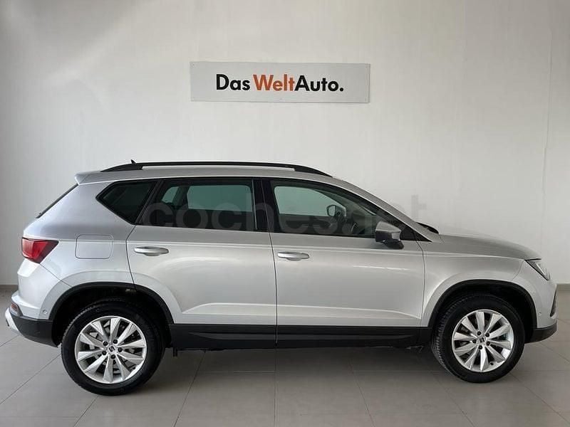 Usado Seat Ateca Style 150 CV (110 kW) 2025 Gris plata SUV