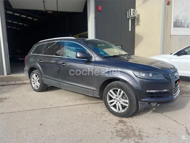 Usado Audi Q7 Ambiente 272 CV (200 kW) 2011 Negro SUV
