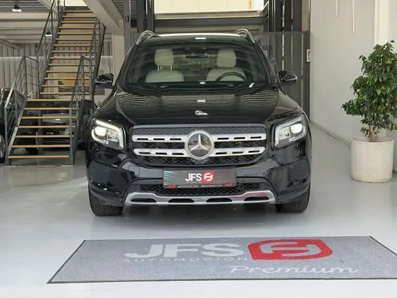 Usado Mercedes GLB200 150 CV (110 kW) 2021 Negro SUV