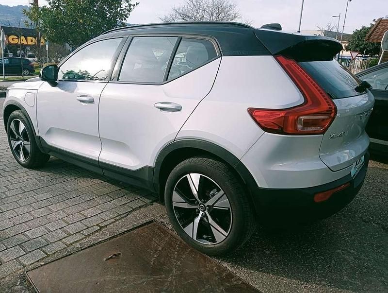 Usado Volvo XC40 R-Design 211 CV (155 kW) 2021 Blanco SUV