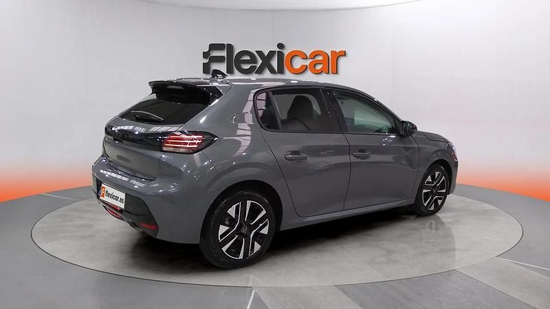 Usado Peugeot 208 Allure 101 CV (74 kW) 2025 Gris Utilitario