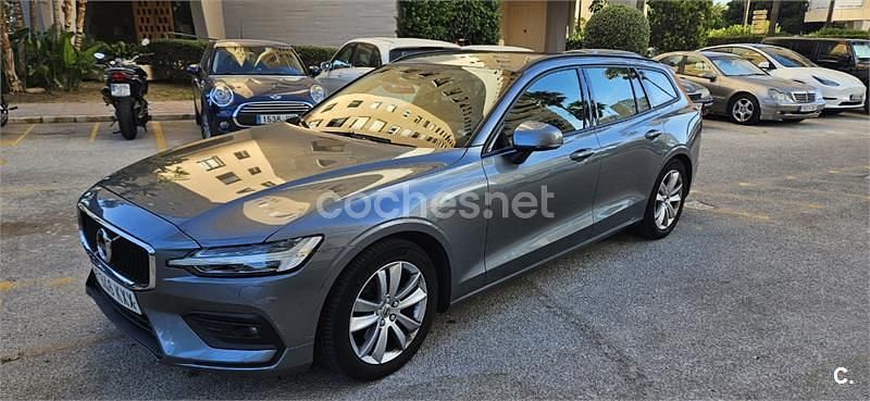 Gris / plata Usado 2019 Volvo V60 Momentum Familiar | 20.500 € (Buen precio) - Imagen 1/4