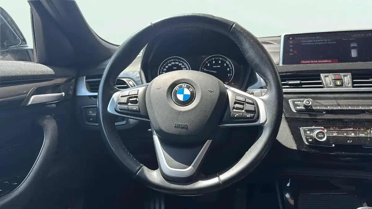 Usado BMW X2 136 CV (100 kW) 2022 Negro SUV