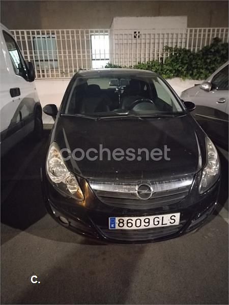 Używany Opel Corsa Sport 90 KM (66 kW) 2009 Czarny Hatchback