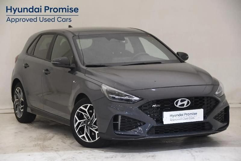 Nuevo Hyundai i30 N Line 100 CV (73 kW) 2025 Gris/plata