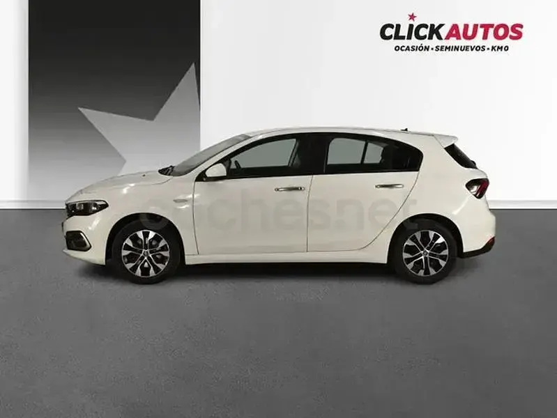 Usado Fiat Tipo City Life 100 CV (73 kW) 2023 Blanco Berlina