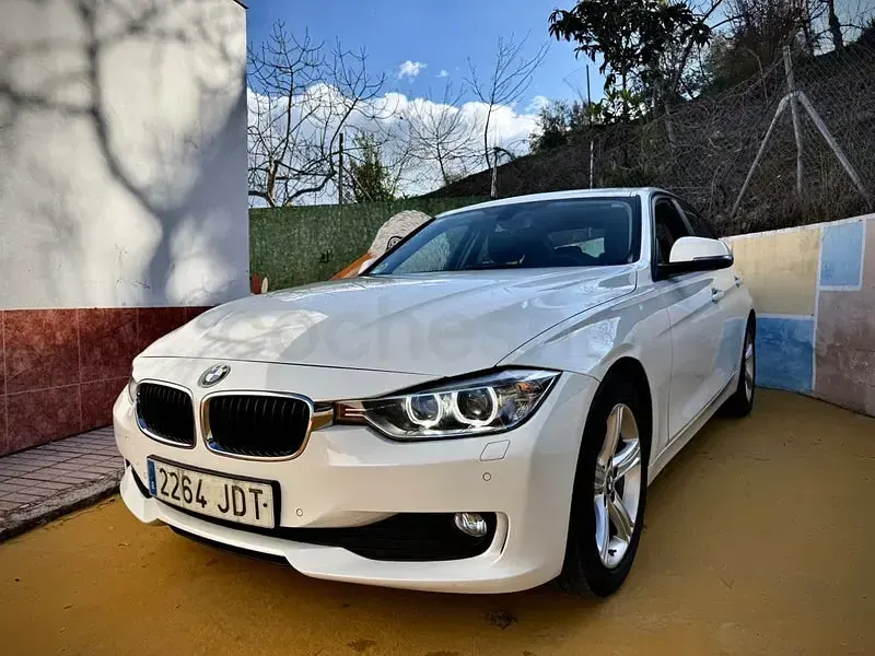 Używany BMW 316 116 KM (85 kW) 2015 Biały Sedan/Limuzyna
