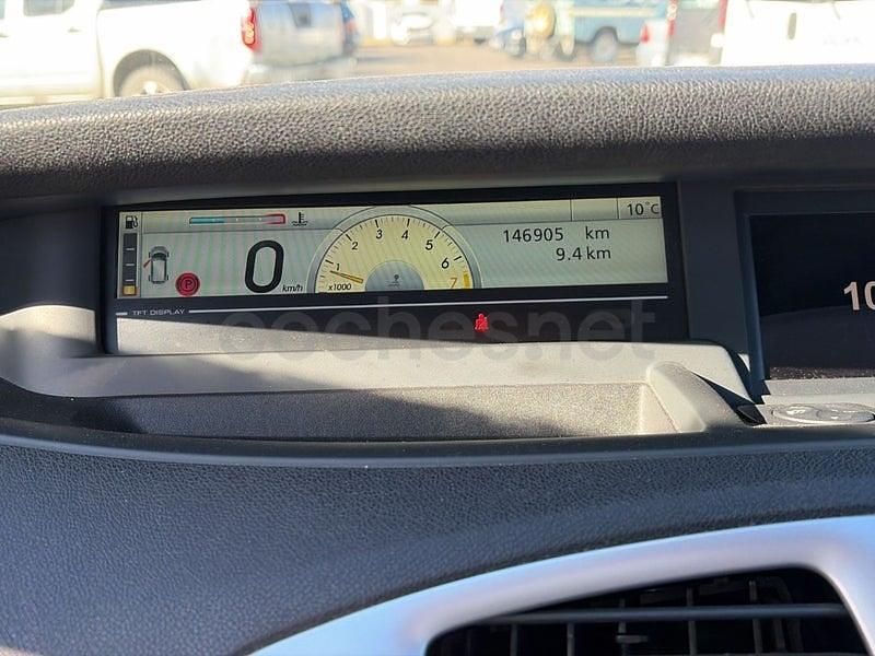 Usado Renault Mégane Authentique 100 CV (73 kW) 2010 Gris / plata Berlina