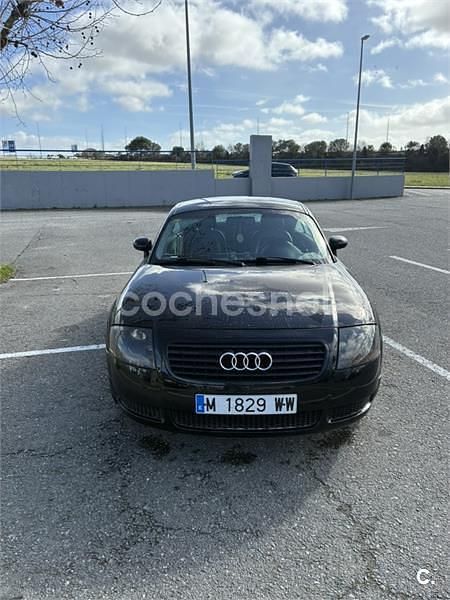 Usado Audi TT 180 CV (132 kW) 1998 Negro Coupe