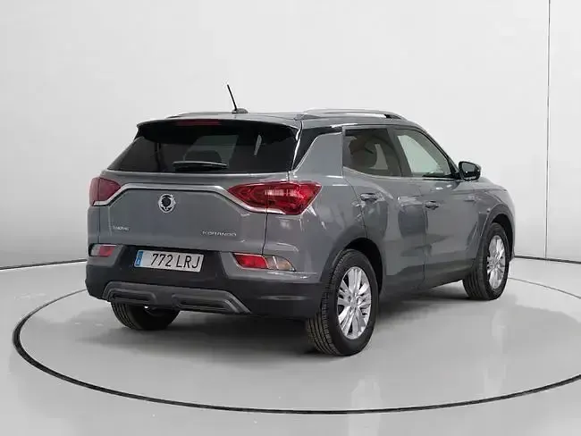 Usado SsangYong Korando Limited 163 CV (119 kW) 2021 Gris SUV