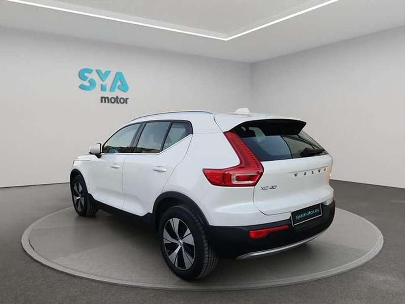 Usado Volvo XC40 Inscription 212 CV (155 kW) 2021 Blanco SUV