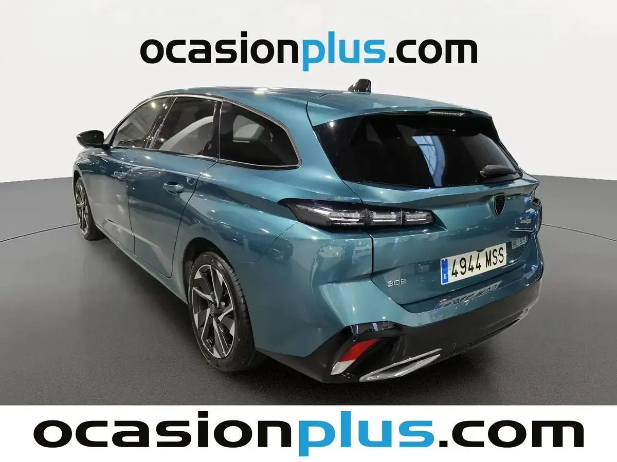Usado Peugeot 308 Allure 130 CV (95 kW) 2024 Azul Familiar