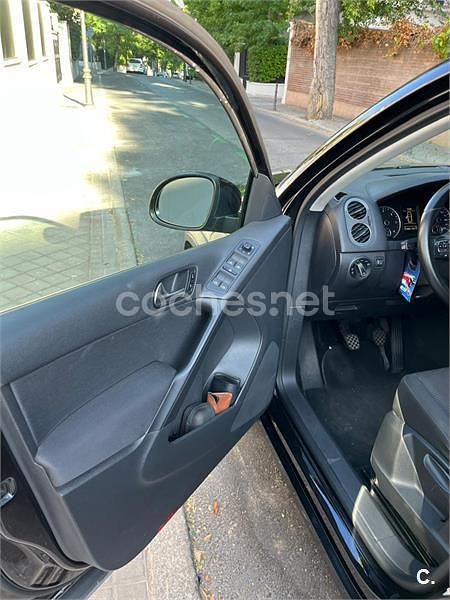 Negro Usado 2014 VW Tiguan SUV | 12.000 € (Precio justo) - Imagen 1/1