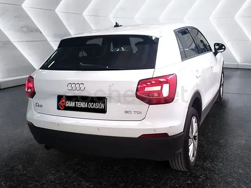 Usado Audi Q2 Advanced Plus 116 CV (85 kW) 2020 Blanco SUV
