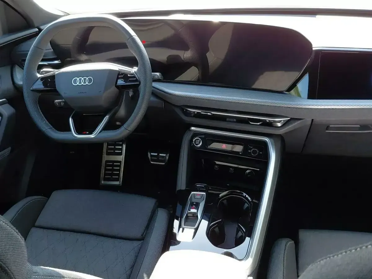 Nuevo Audi Q5 Sportback S-Line 204 CV (150 kW) 2025 SUV