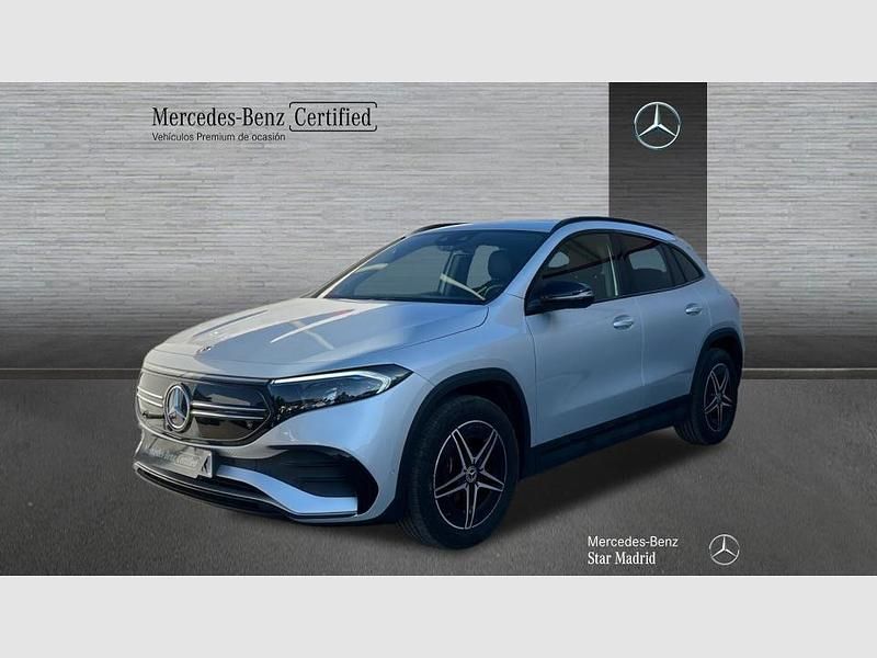 Gris / plateado Usado 2023 Mercedes EQA250+ AMG line SUV | 36.990 € (Buen precio) - Imagen 1/4