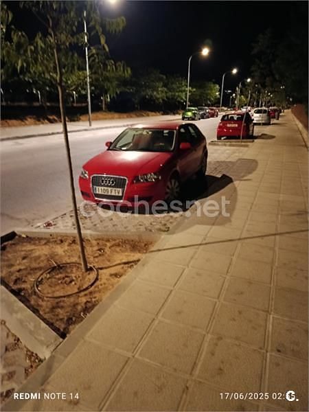 Rojo Usado 2005 Audi A3 Ambiente Berlina | 4500 € (Precio justo) - Imagen 1/4