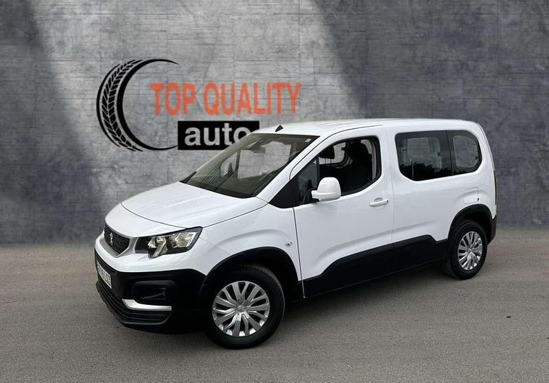 Usado Peugeot Rifter Active 102 CV (75 kW) 2021 Blanco Monovolumen