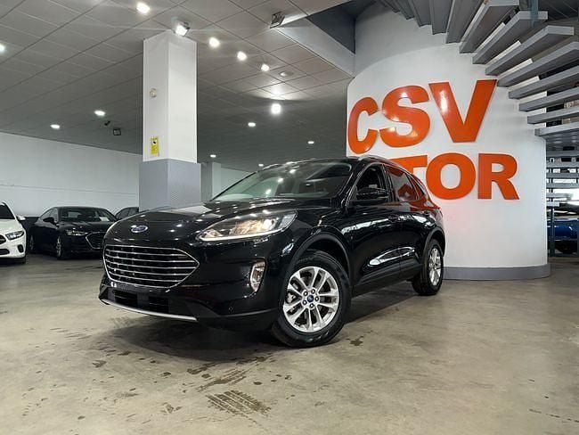 Usado Ford Kuga Titanium 190 CV (139 kW) 2022 Negro SUV