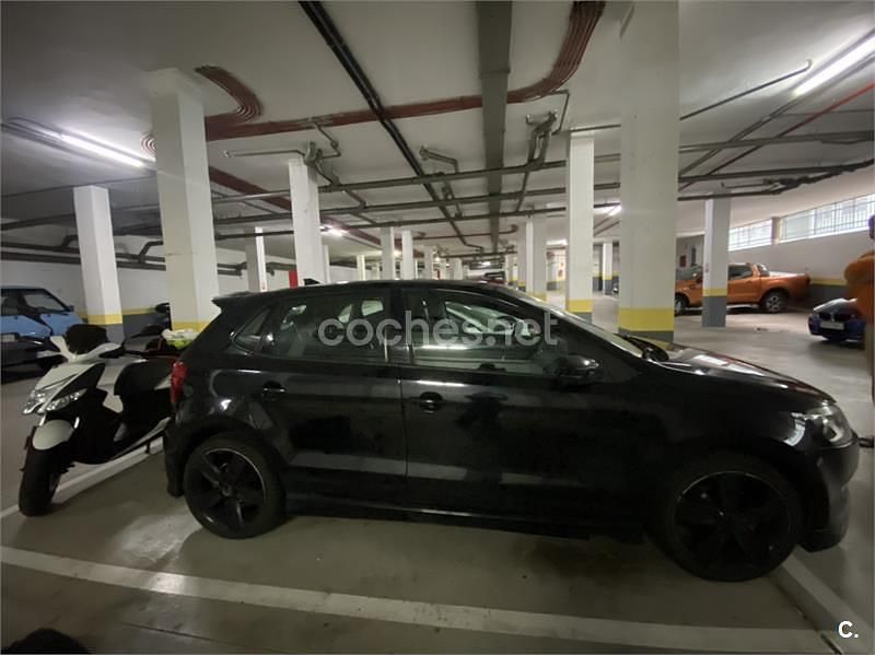Negro Usado 2011 VW Polo Advance Berlina | 5000 € (Buen precio) - Imagen 1/2
