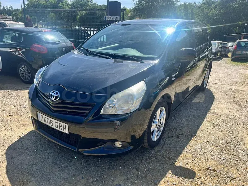 Usado Toyota Verso Active 126 CV (92 kW) 2009 Negro Monovolumen