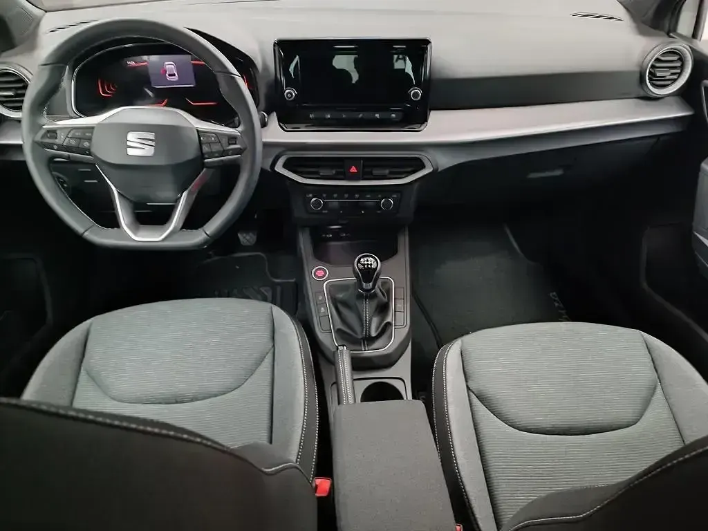 Usado Seat Ibiza 116 CV (85 kW) 2025 Blanco Utilitario