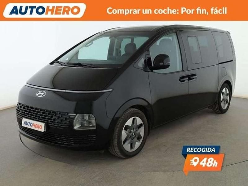 Usado Hyundai Staria 177 CV (130 kW) 2022 Negro Monovolumen