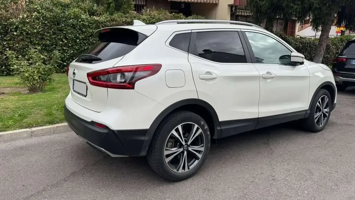 Usado Nissan Qashqai N-Connecta 159 CV (116 kW) 2019 Blanco SUV