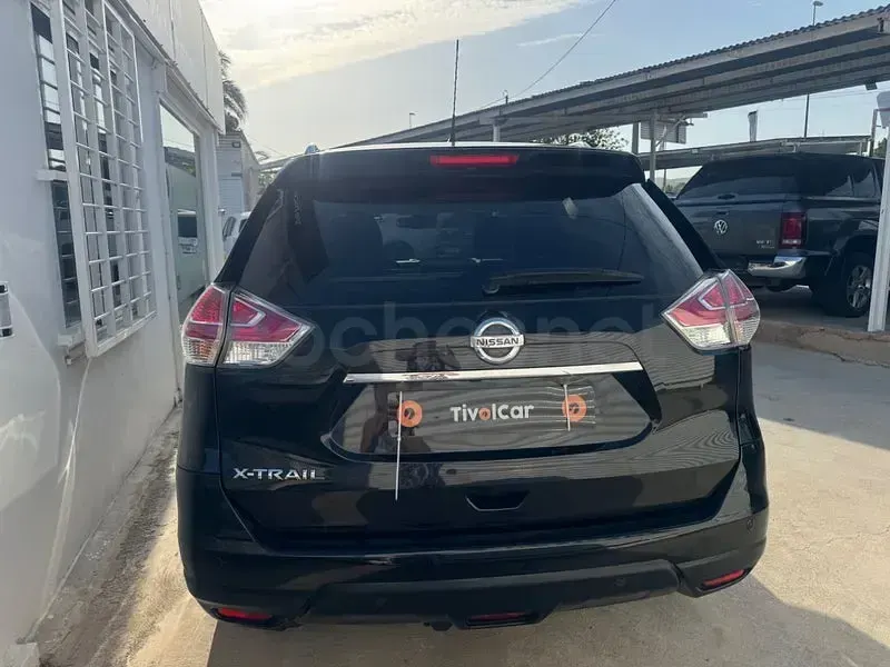Usado Nissan X-Trail Tekna 130 CV (95 kW) 2015 Negro SUV