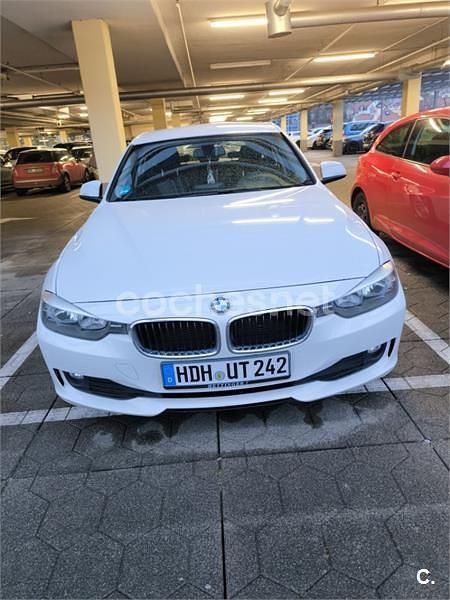 Usado BMW 316 116 CV (85 kW) 2015 Blanco Familiar
