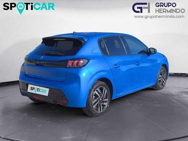 Usado Peugeot 208 Allure 100 CV (73 kW) 2021 Azul Utilitario