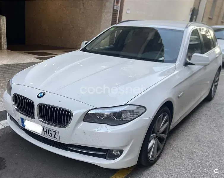 Usado BMW 520 177 CV (130 kW) 2011 Blanco Familiar