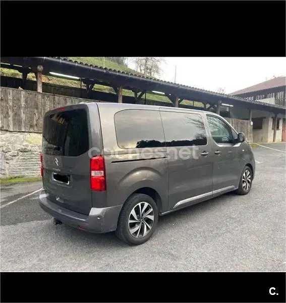 Usado Citroën Spacetourer Feel 150 CV (110 kW) 2016 Gris / plata Monovolumen