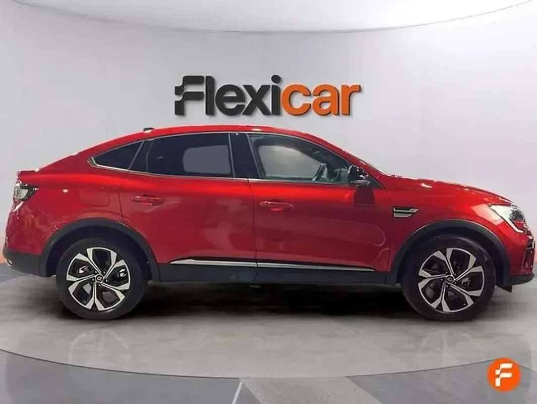 Usado Renault Arkana Techno 145 CV (106 kW) 2025 Rojo SUV