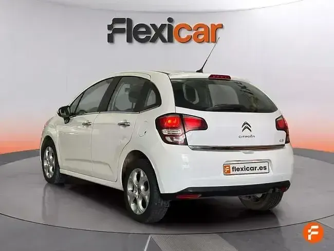Usado Citroën C3 Feel 82 CV (60 kW) 2016 Blanco