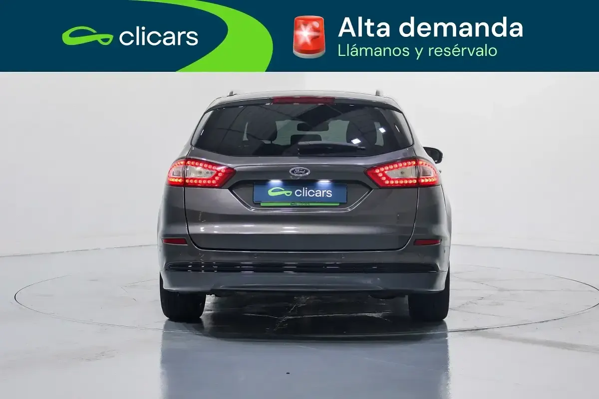 Gebraucht Ford Mondeo Titanium 180 PS (132 kW) 2017 Grau Kombi