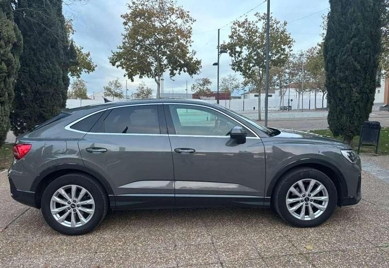 Usado Audi Q3 Sportback 150 CV (110 kW) 2021 Gris SUV