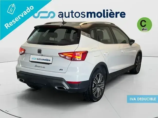 Usado Seat Arona FR 115 CV (84 kW) 2024 Blanco SUV