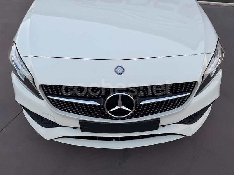 Usado Mercedes A180 109 CV (80 kW) 2017 Blanco Berlina