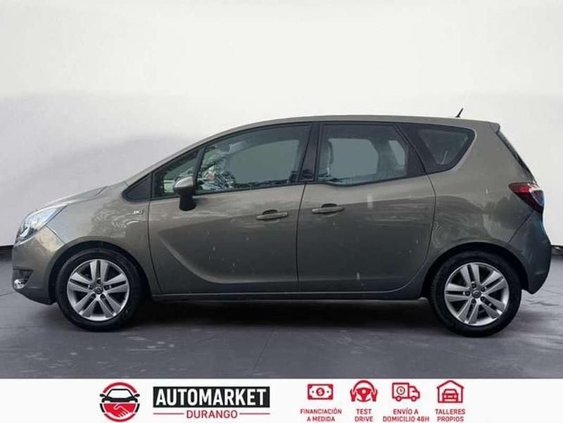 Usado Opel Meriva Selective 120 CV (88 kW) 2015 Marrón Monovolumen