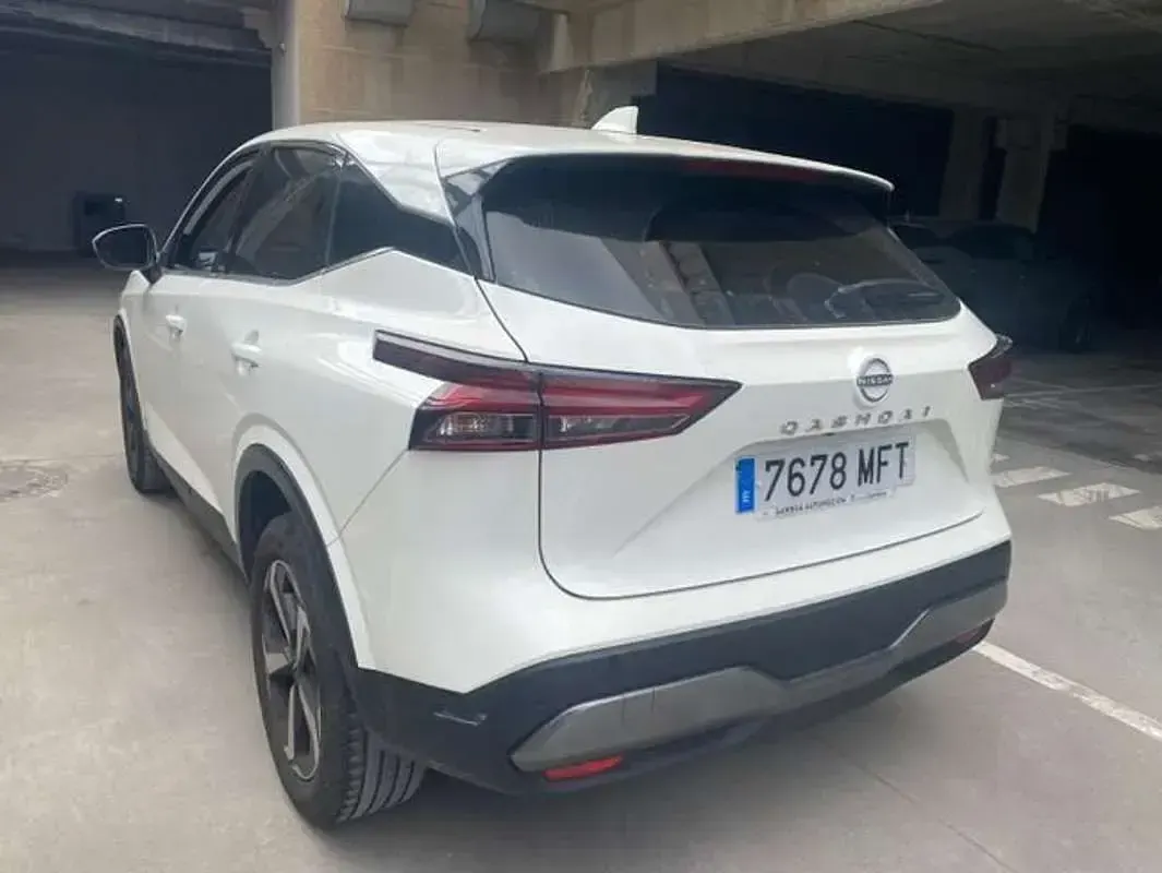 Usado Nissan Qashqai N-Connecta 141 CV (103 kW) 2023 Blanco SUV