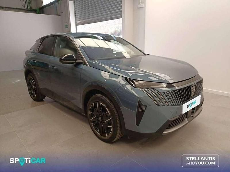 Usado Peugeot 3008 Allure 147 CV (108 kW) 2025 Azul SUV