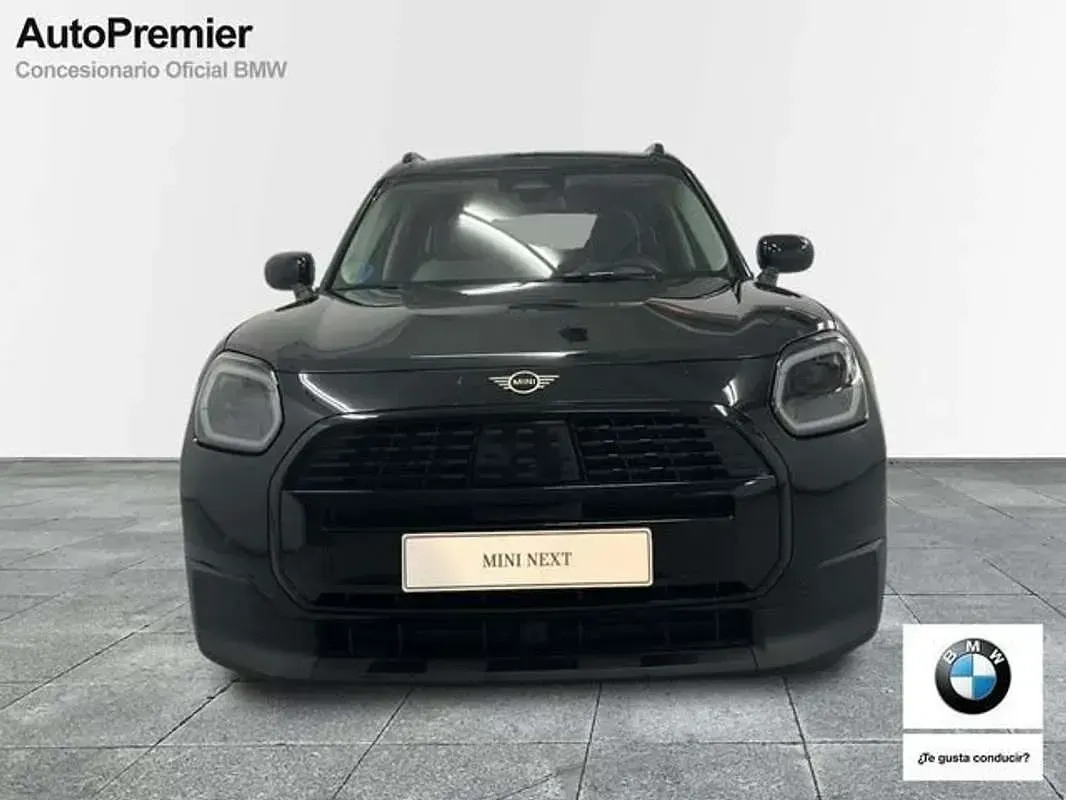 Usado Mini One D Countryman Essential 163 CV (119 kW) 2024 Negro SUV